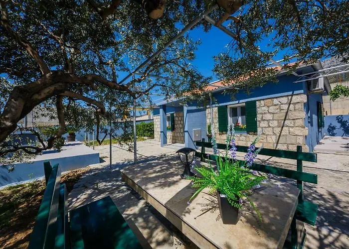 Apartman Luxury Complex Pendolino, With Heated Pool And Jacuzzi Kastel Sucurac