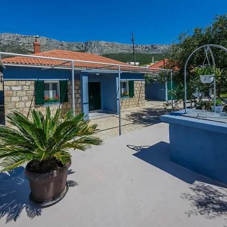 Luxury Complex Pendolino, With Heated Pool And Jacuzzi *