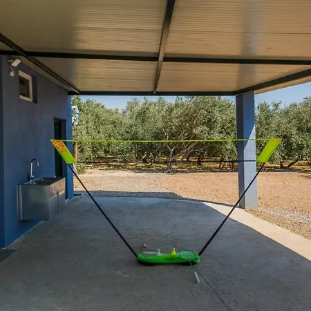 Luxury Complex Pendolino, With Heated Pool And Jacuzzi דירה *