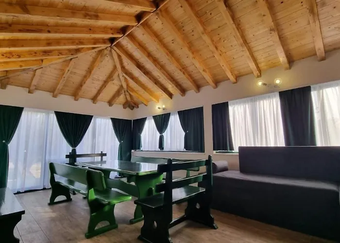 Luxury Complex Pendolino, With Heated Pool And Jacuzzi Kaštel Sućurac
